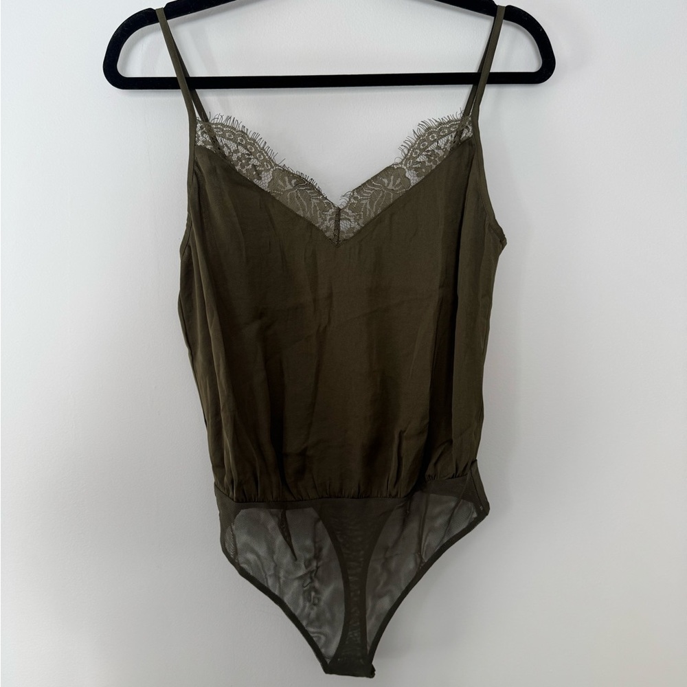 Socialite Women's Lace Trim Satin Bodysuit XS